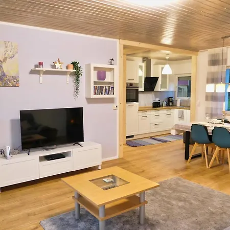 Apfelhaus Beim Hennesee ميشيده